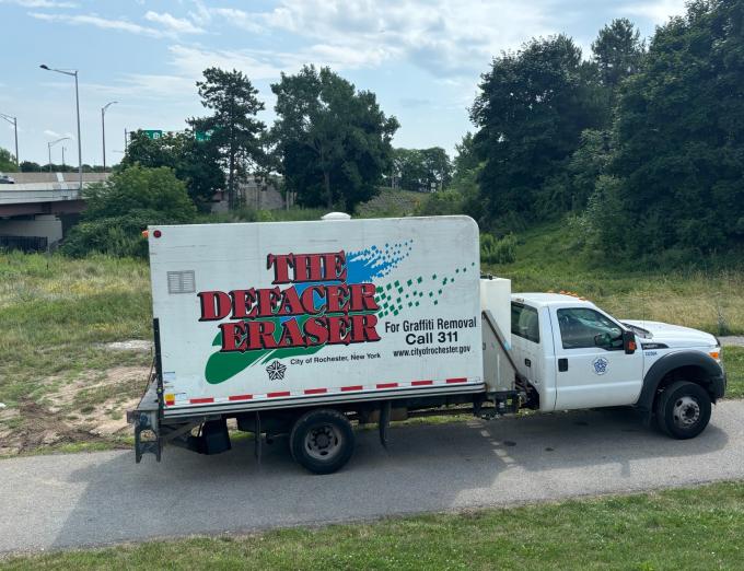 Photo of Rochester graffiti removal vehicle.